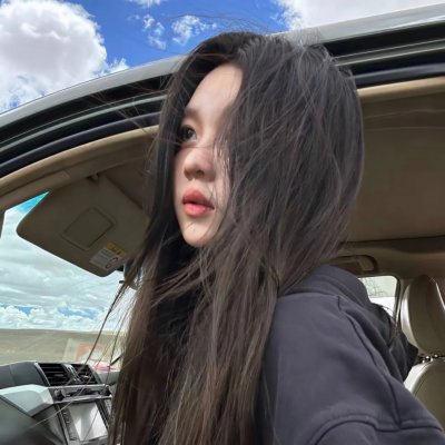 她来自未来